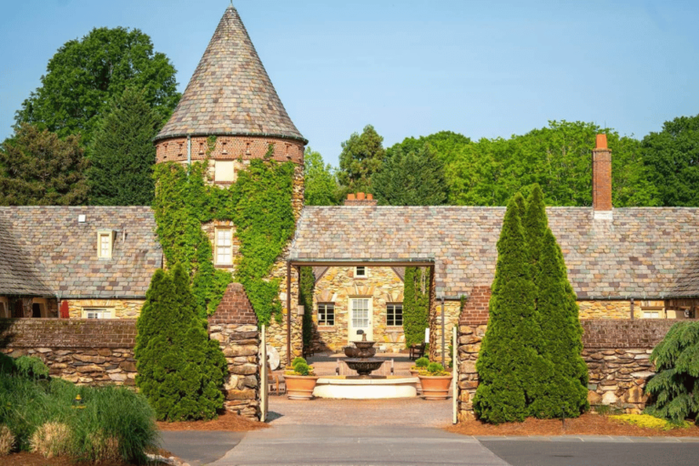 Discovering the Historical Elegance of Graylyn Estate: A Stay to Remember