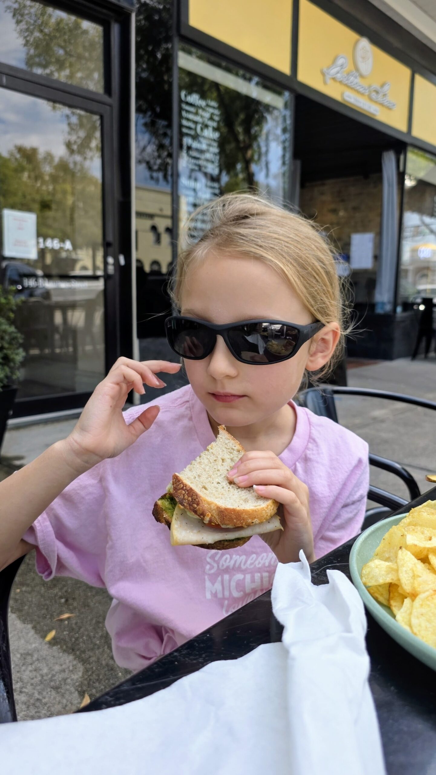 bottom line bakery & cafe